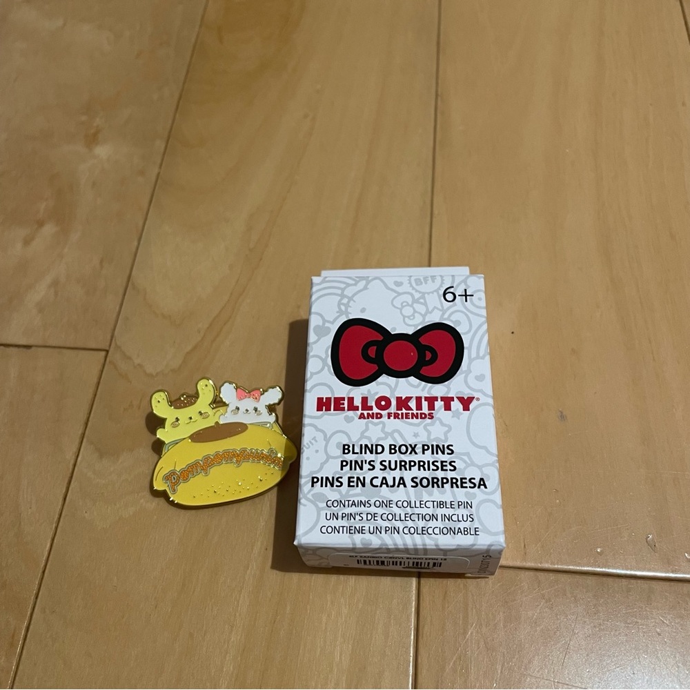 New sanrio pompompurin pin